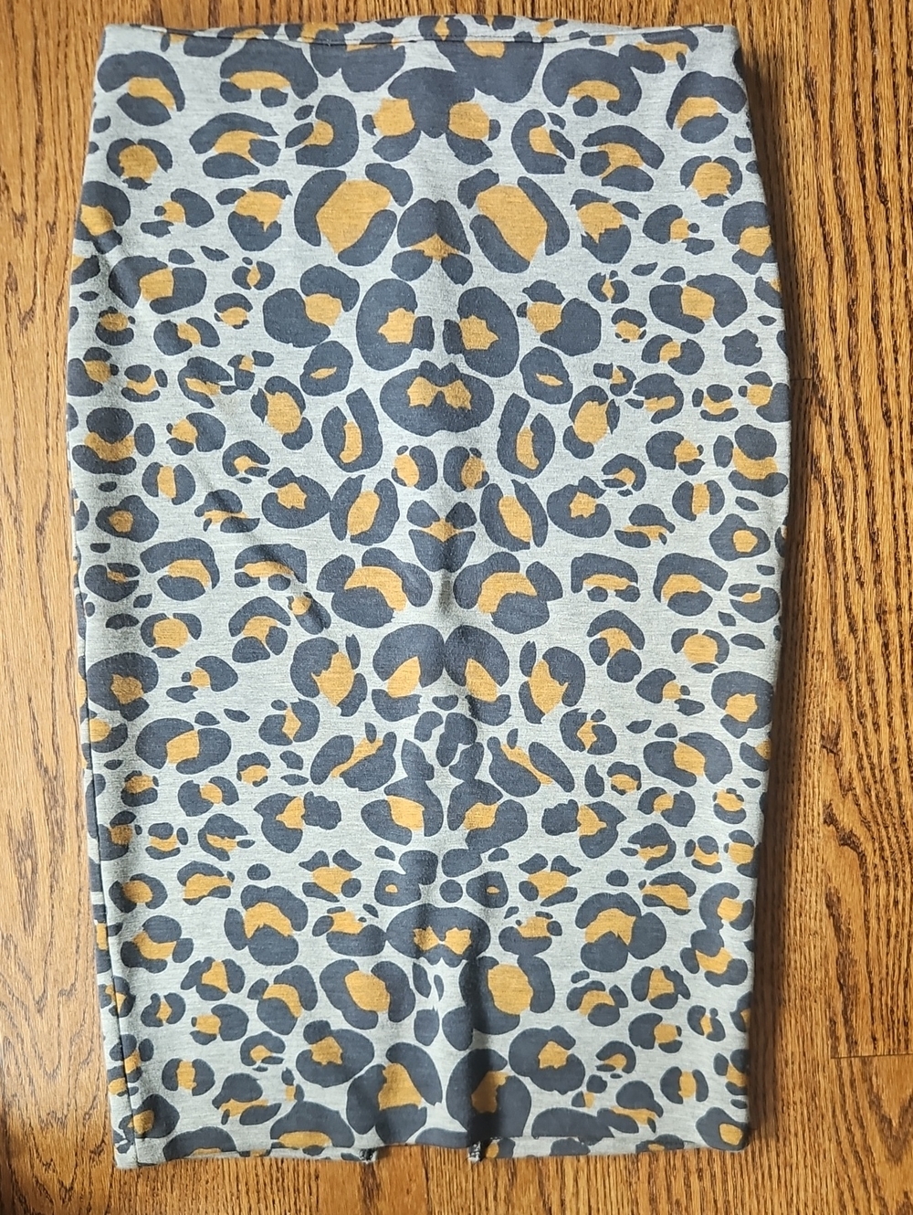 H&M Grey Pencil Skirt with Mustard Leopard Print